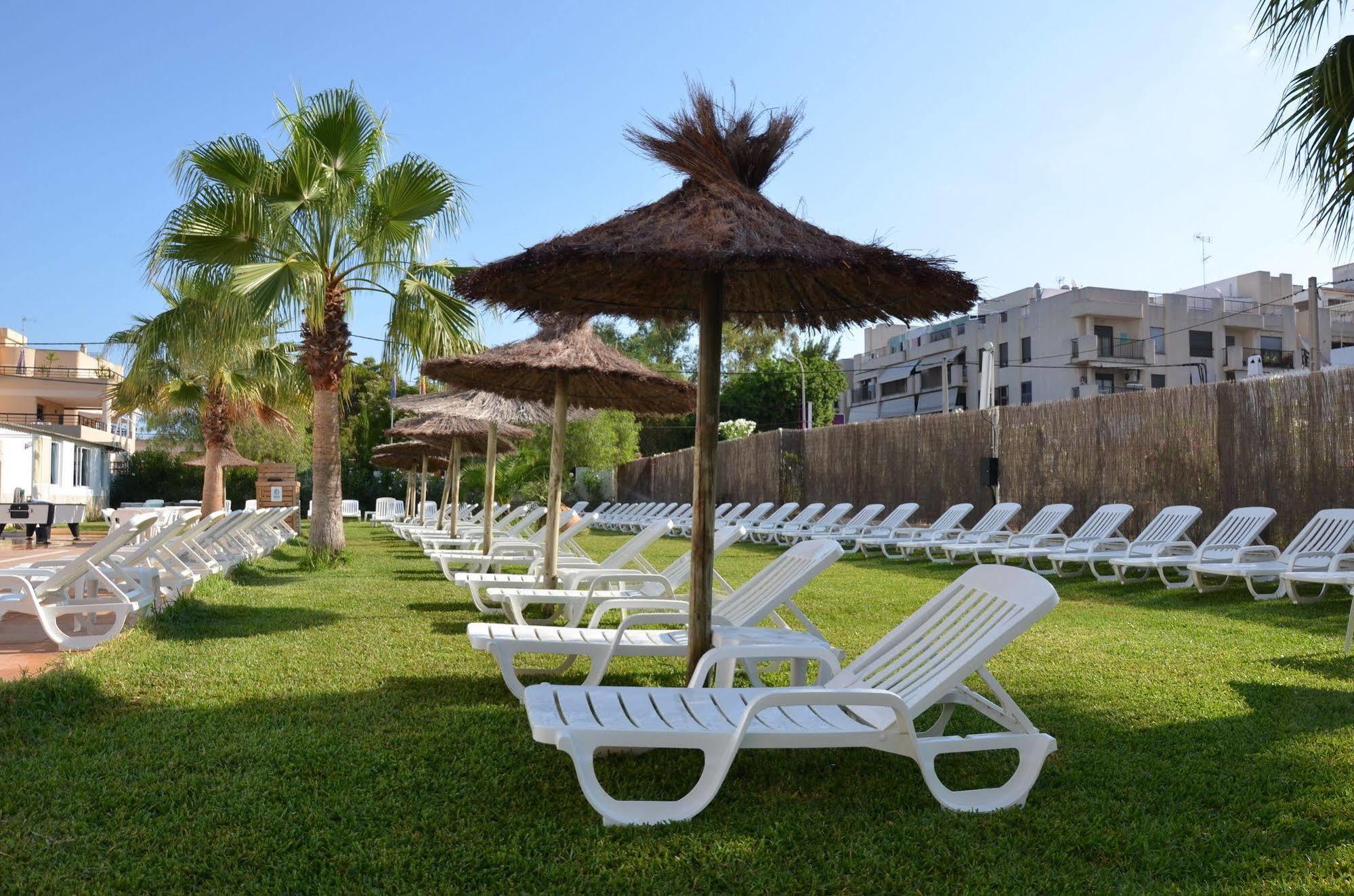 Hotel Apartamentos Vibra Central City - Adults Only San Antonio  Exterior photo