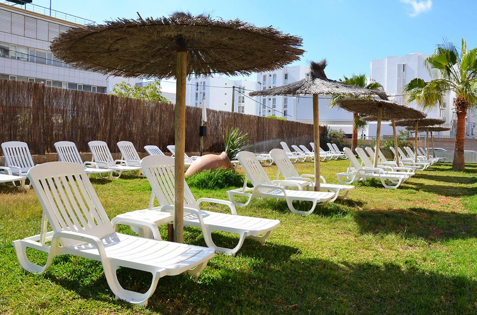 Hotel Apartamentos Vibra Central City - Adults Only San Antonio  Exterior photo